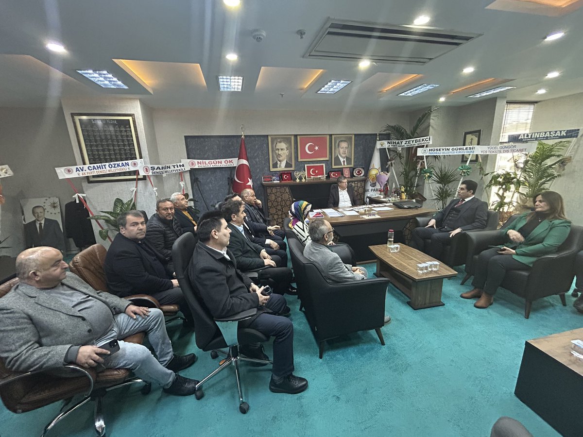 Önceki dönem AK Parti İl Başkanımız Sayın Yücel Güngör ve yönetim kurulu üyelerimiz, AK Parti Denizli İl Başkanımız Sayın Muhammet Subaşıoğlu’nu ziyaret etti.

Ziyaretlerinden dolayı kendilerine teşekkür ediyoruz.