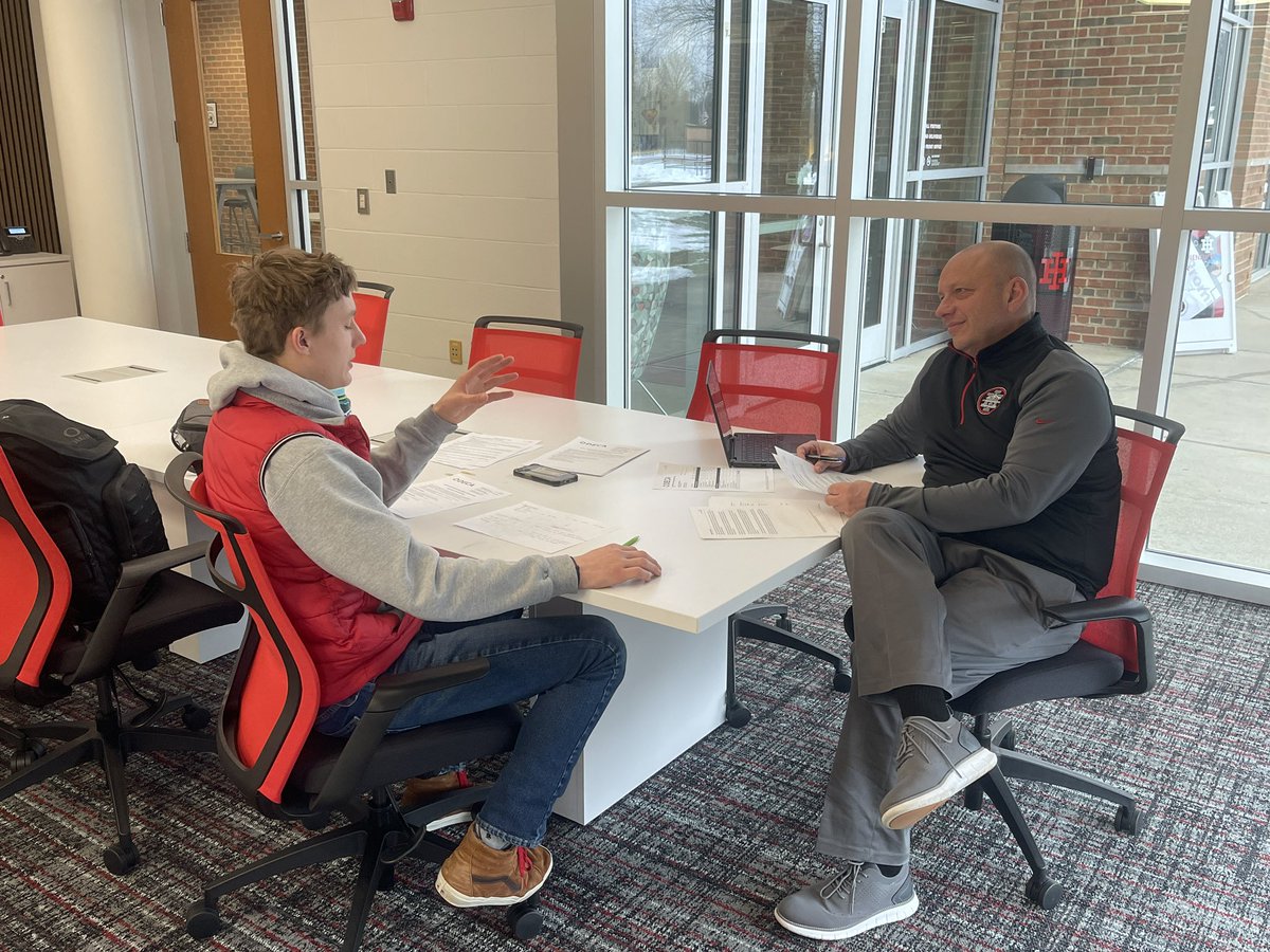 Lauren Richardson tweet media