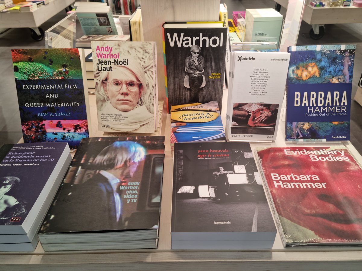 💡En marxa una nova temporada de #XcèntricCCCB, la programació de cinema del <a href="/cececebe/">CCCB</a>: avui i demà 2a edició de les jornades sobre arxius fílmics, que enguany explora el cinema #queer

📖Us convidem a descobrir la tria bibliogràfica que hem preparat a #LaieCCCB  

#XcèntricCCCB