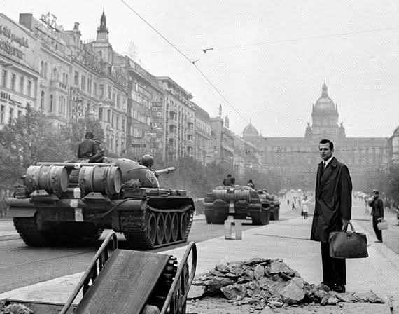 Life behind the Iron Curtain.

Prague, 1968.

Photo by Josef Koudelka.