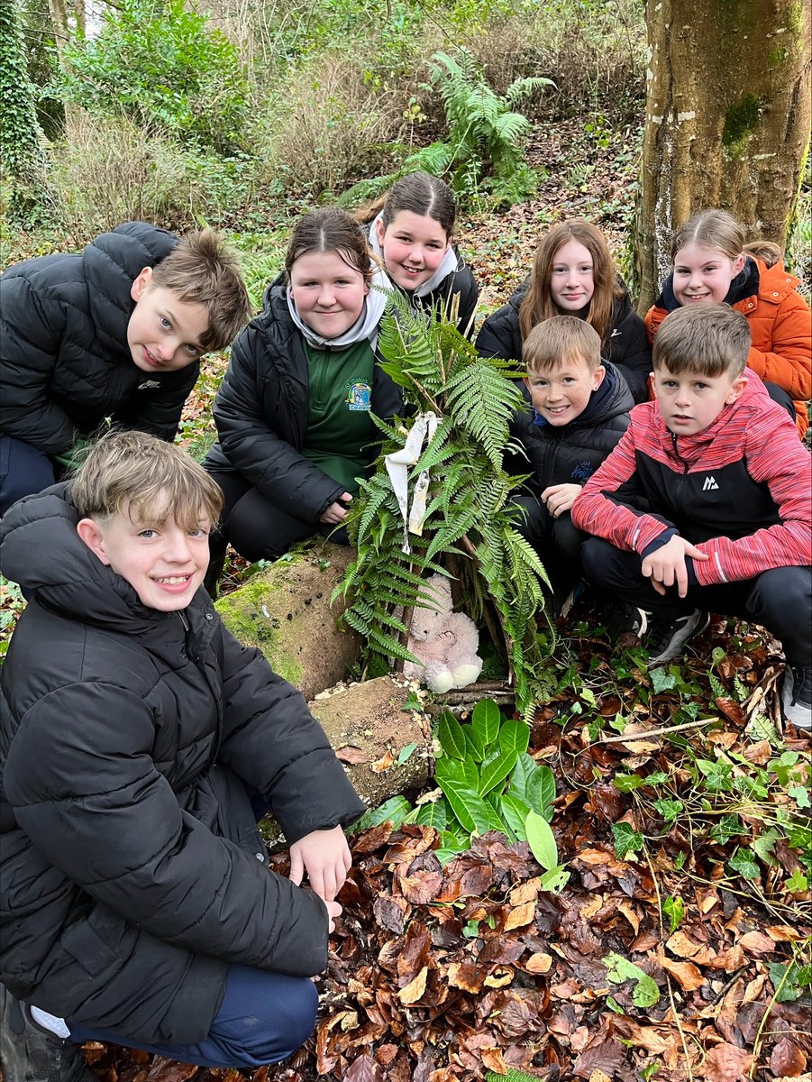 StJohnColeraine's tweet photo. The day was filled with exciting woodland activities: making a shelter for a teddy, a bug hunt, using a compass to navigate our way around the forest and to Mussenden Temple. @KillowenPS #LivingAndLearningTogether https://t.co/Nd6wk0291J
