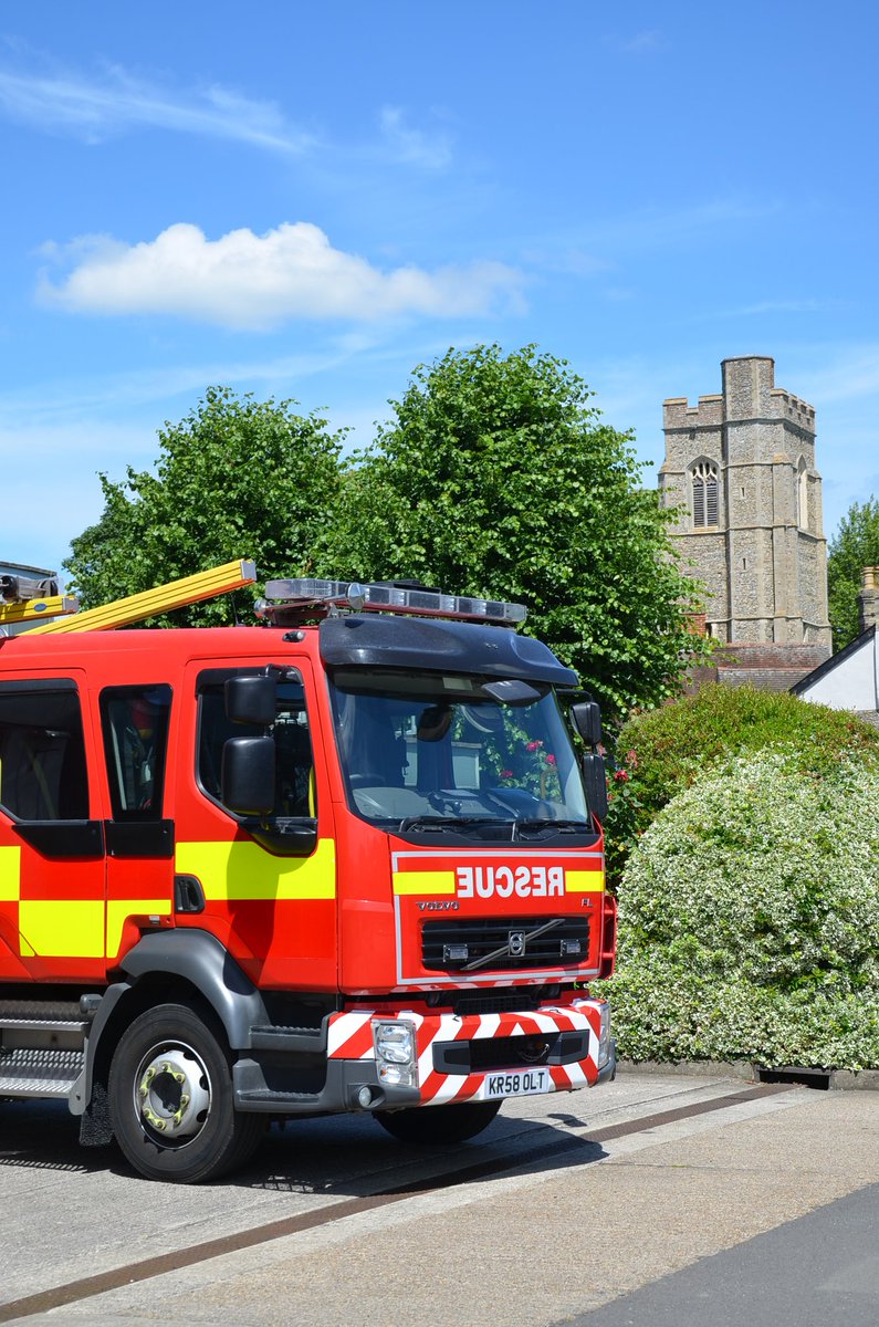 Recently after almost 16 years service KR58OLT a 2008 Volvo FL-280 built by JDC was withdrawn from Suffolk FRS, it served at Sudbury Fire Station for the entire 16 years as a Pump Rescue Tender but most recently as a standard WrT. 🚒📷