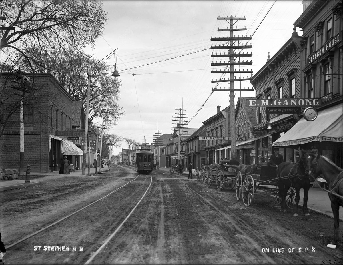 AtlProvHistory's tweet photo. Street car on Milltown boulevard in St. Stephen, New Brunswick. 1906.

#StStephenNB

https://t.co/ohQWVp7CZa https://t.co/n5PBANrNXN