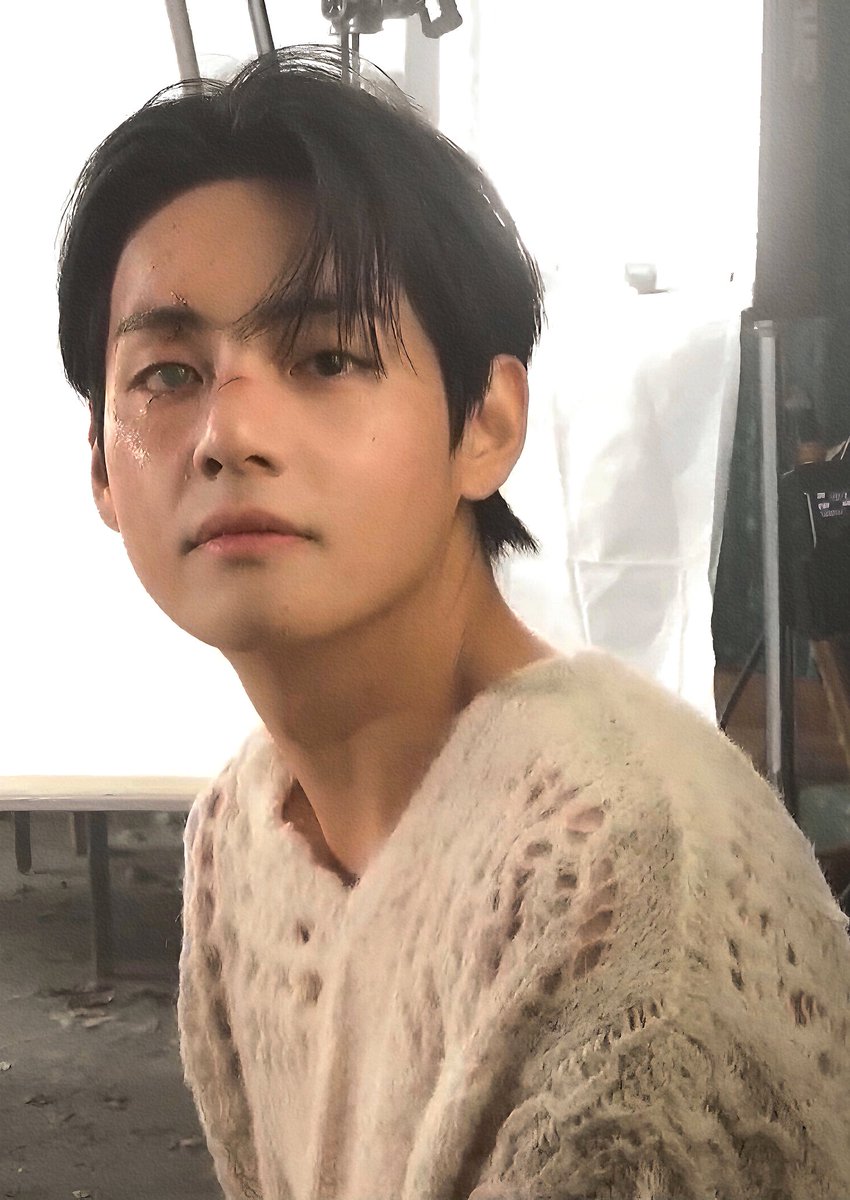 Taehyungimpact's tweet photo. THIS TAEHYUNG https://t.co/8XZcksg4w7