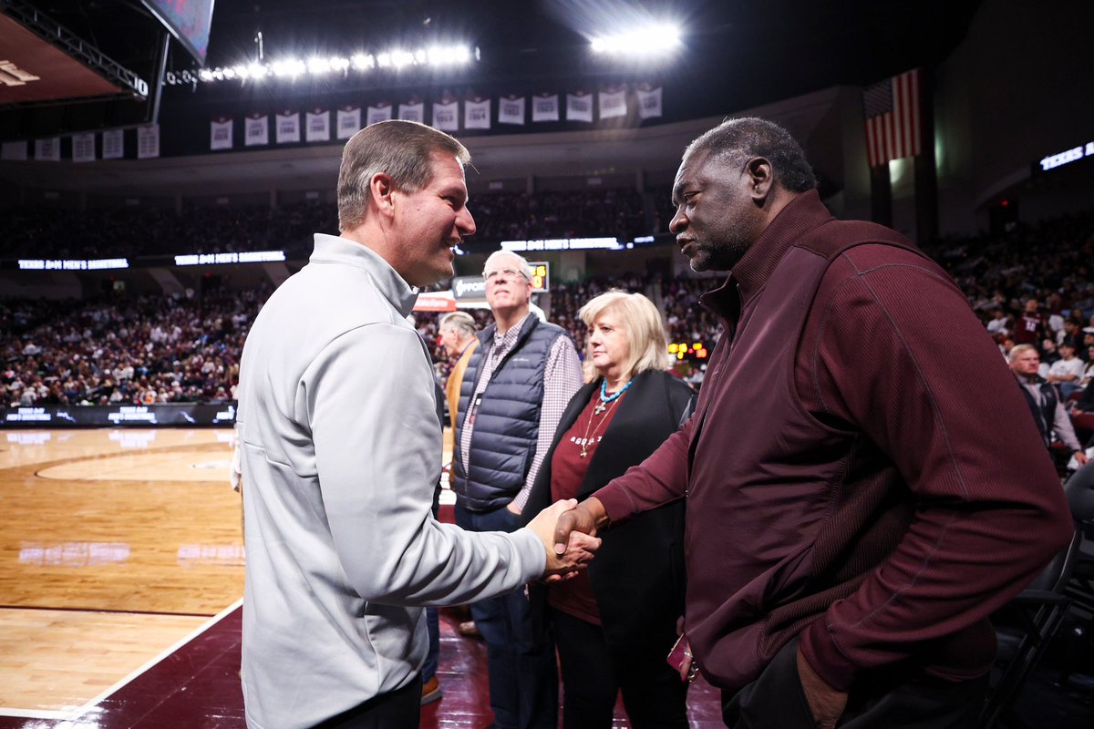 TAMULettermen's tweet image. We had such a great time at the 2025 Men’s Basketball Reunion celebrating our 1975 SWC Championship Team! It’s always great to have these guys back in Aggieland👍🏻