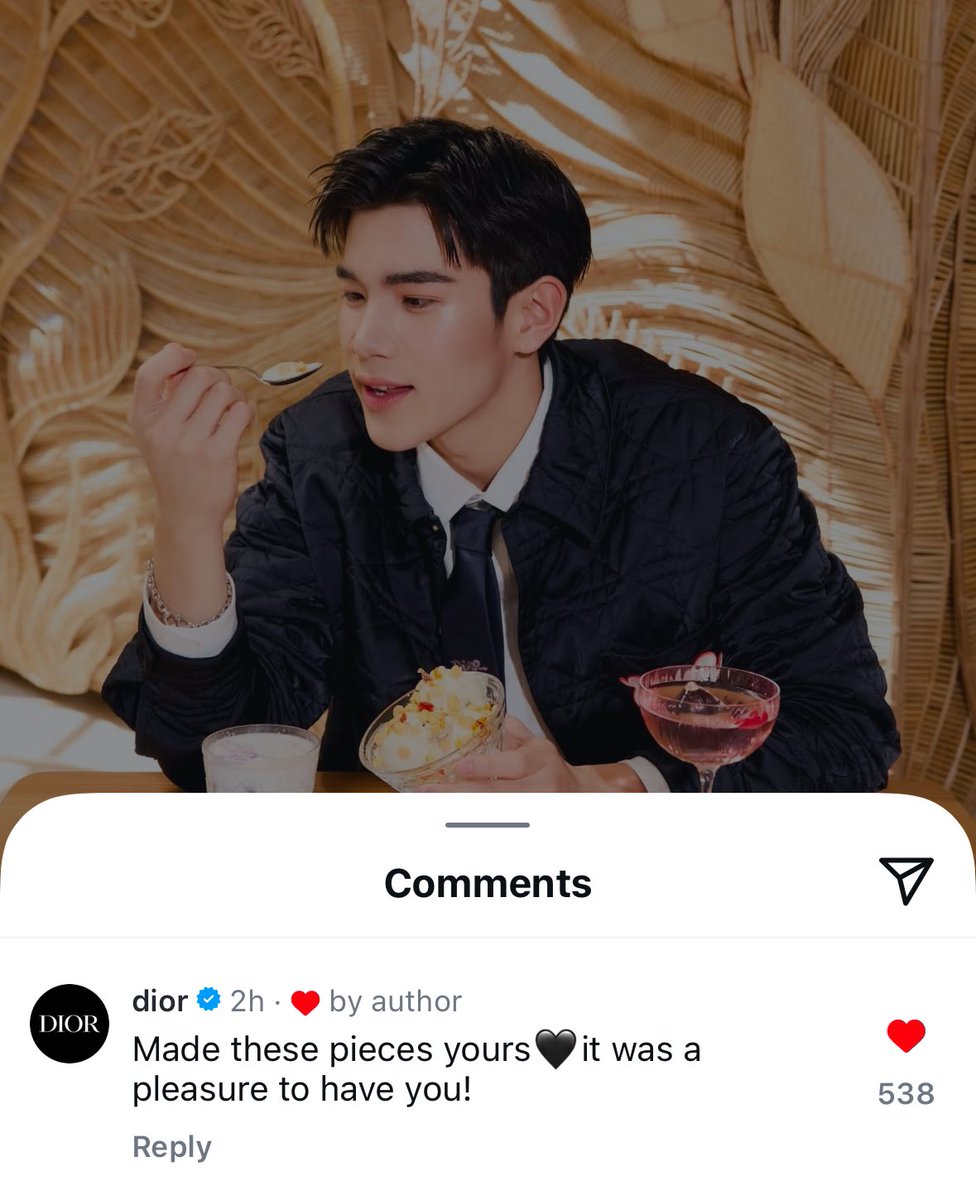 gboyyyyypx's tweet photo. น้องโฟ้ดมาไลค์ที่ทาง Dior มาคอมเม้นด้วยคับบบ แวะไปกดไลค์กันน้าาา😚❤️
@Dior #Dior @tawattannn
#DiorGoldHouse #DiorKaws
#Diorwinter25 #Fourthnattawat https://t.co/MaFv5RoeoE