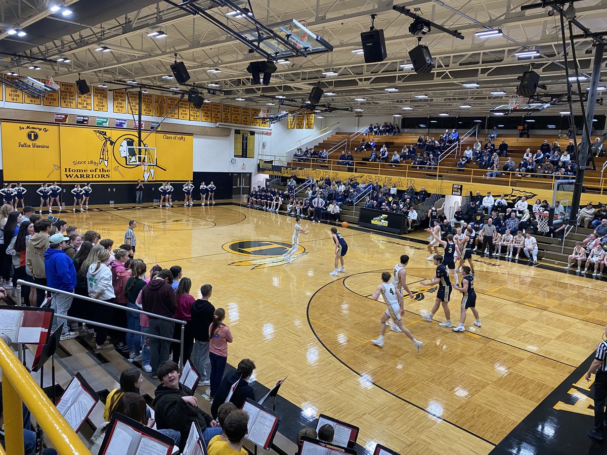 HardwoodPrepsIL's tweet photo. THS Gymnasium @ Tuscola

Neat small town gym. The parquet floor you don’t see everyday, along with new lighting and scoreboard updates. You know 🍿 is good when the local bank advertisement is on the bag 🤠  It was my first trip down to Tuscola, and definitely won’t be the last! https://t.co/E5rmKcqbvF