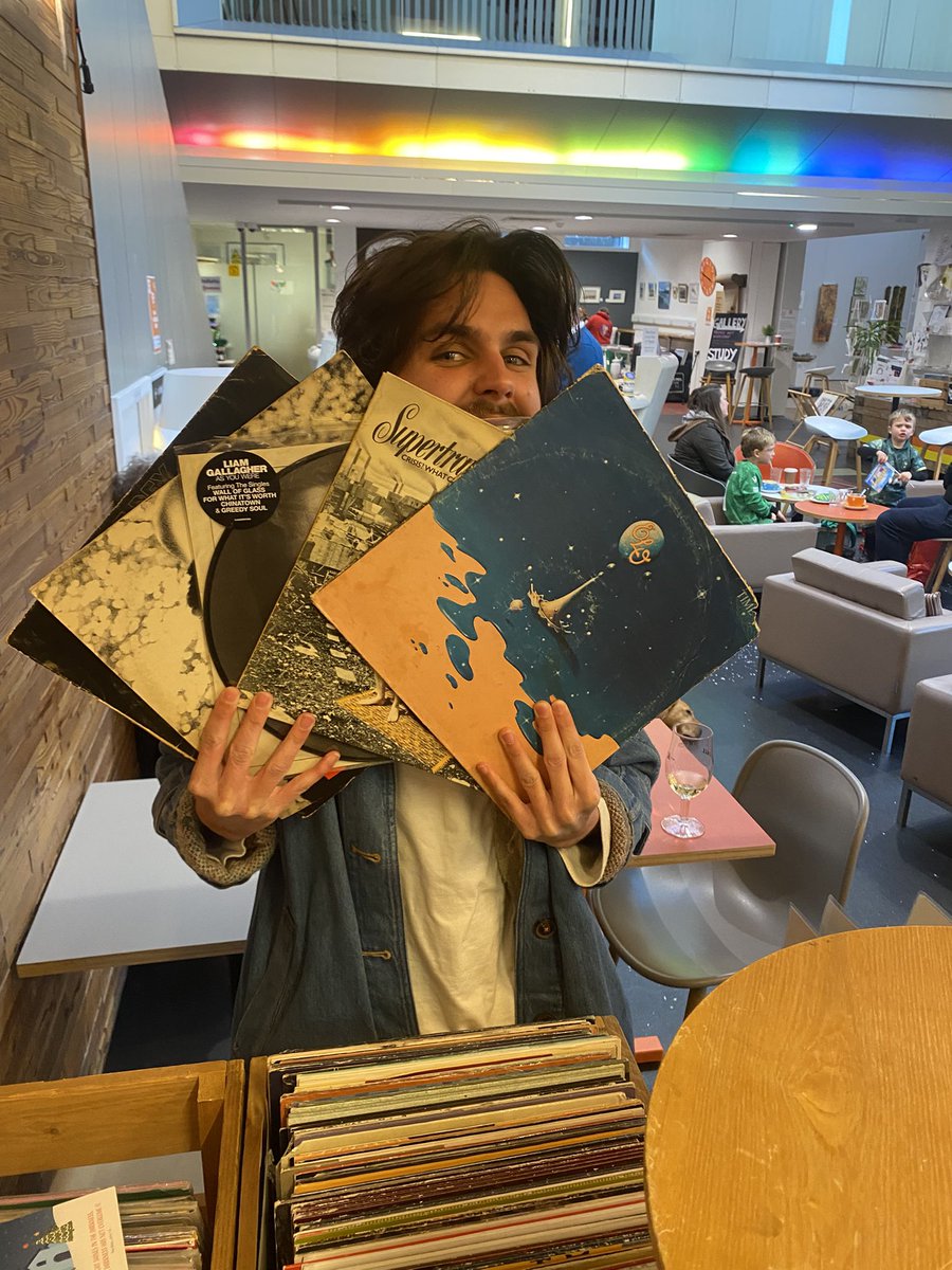 themusicbox tweet media