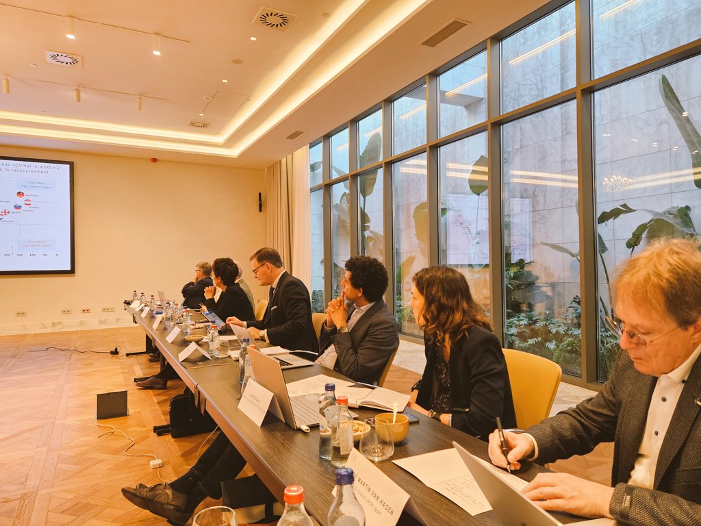 JohanPrevot's tweet photo. Stakeholder organisations putting their heads together at @PlasmaUsers 2025 consensus conference to identify joint actions around key priorities in the #plasma derived medicinal products field #PDMPs https://t.co/zA92nYLMV1