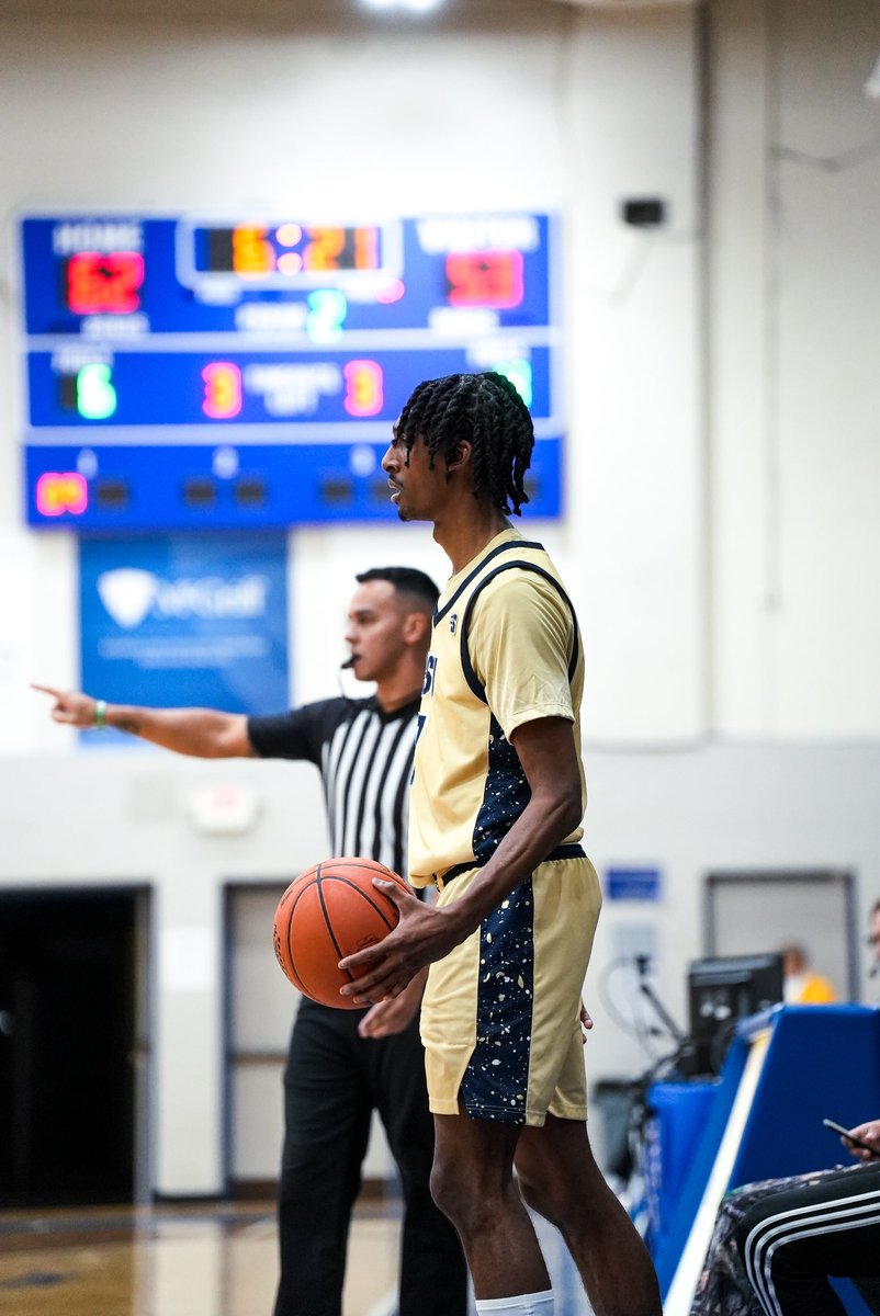 CSU_Mbball's tweet photo. 𝐃𝐎𝐔𝐁𝐋𝐄-𝐃𝐎𝐔𝐁𝐋𝐄 𝐃𝐀𝐘𝐋𝐄𝐍 👏 #EDIG7

In last night’s conference game at Presbyterian College, @dmberry1102 recorded 17 points (team-second) and 10 rebounds (team-high)!!

It is Berry’s 4th double-double of the season. https://t.co/WTliN4JdWh