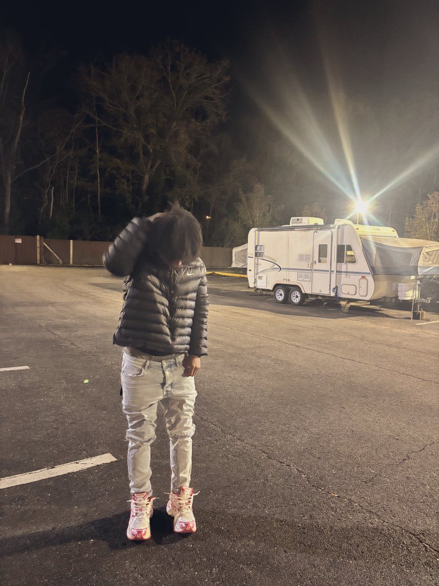 skybabii18's tweet photo. 🙇🏾‍♂️ https://t.co/7kxIsT9O2r