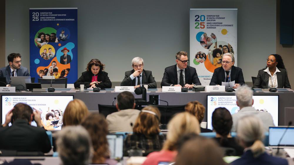🚀 The European Year of Digital Citizenship Education 2025 kicks off in Strasbourg! 🌍 The conference “Empowering Learners for a Democratic Future” highlights the need to integrate #DigitalCitizenship into education &amp; policy, ensuring a better digital future for all. #DCEY2025