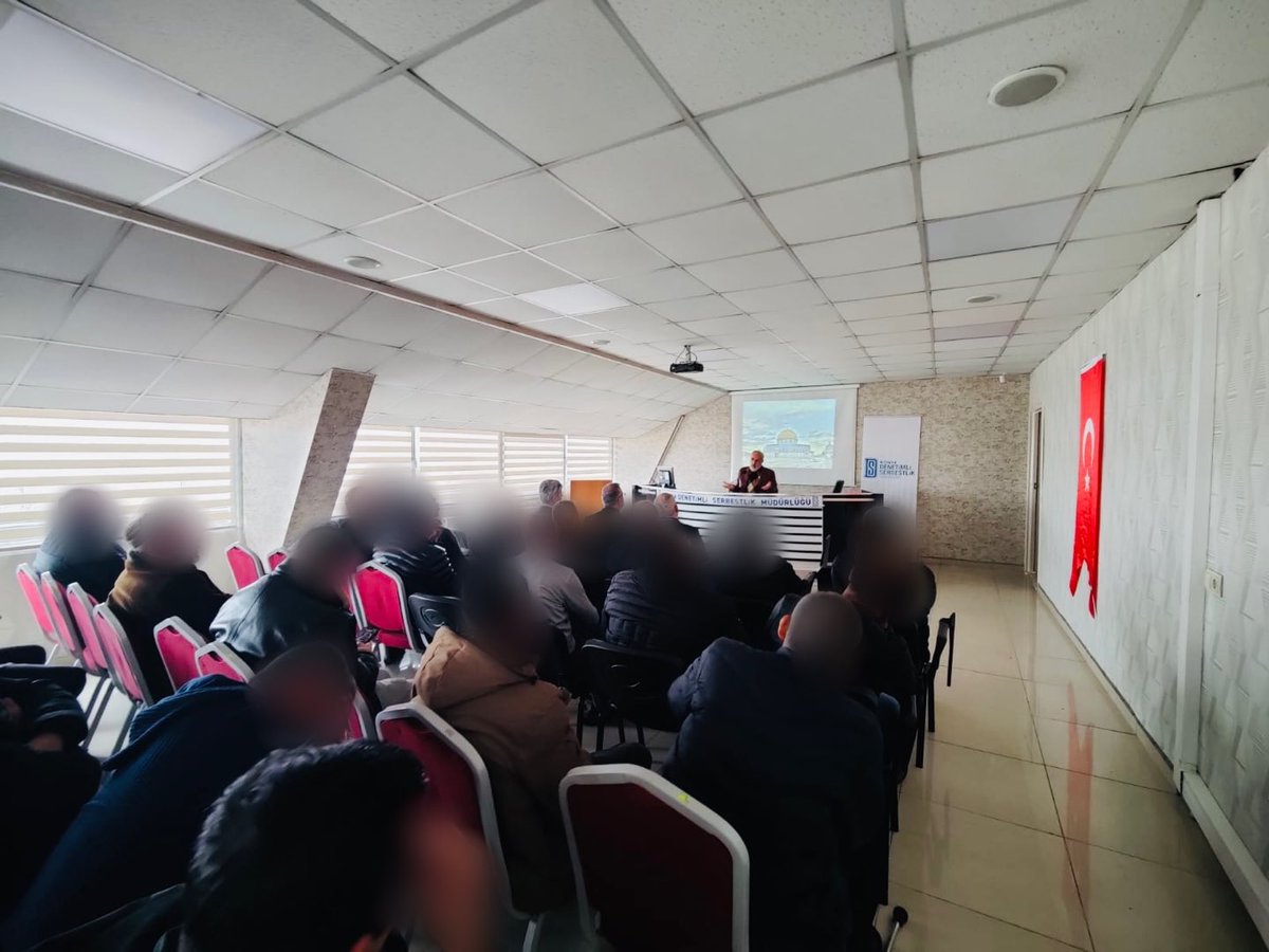 KONYA_DSM's tweet photo. Konya Denetimli Serbestlik Müdürlüğü Manevi Rehberlik Bürosu tarafından ‘Miraç Kandili Programı’ düzenlendi.Konya Denetimli Serbestlik Müdürlüğü idarecileri ve yükümlülerin katılımıyla  23.01.2025 tarihinde müdürlük konferans salonunda ⬇️ @ctekurumsal @huseyinsk23 @guday33 https://t.co/9LJH1zelSc