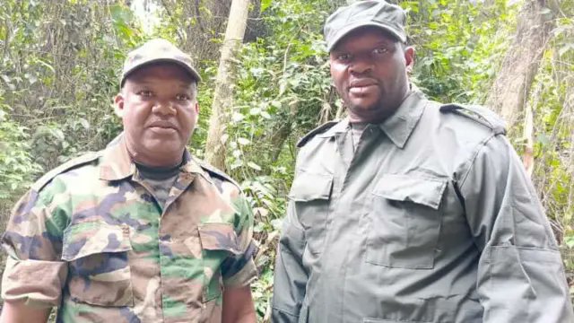IsralMutombo11's tweet photo. «Aucun Rwandais, pour le moment, ne peut se permettre de faire des commentaires négatifs sur son armée. Mais en RDC, tout est facile. Je mets en garde toute personne qui prendra position afin de remettre en question les efforts des FARDC». @ConstantMutamba https://t.co/P9jdySJNEt