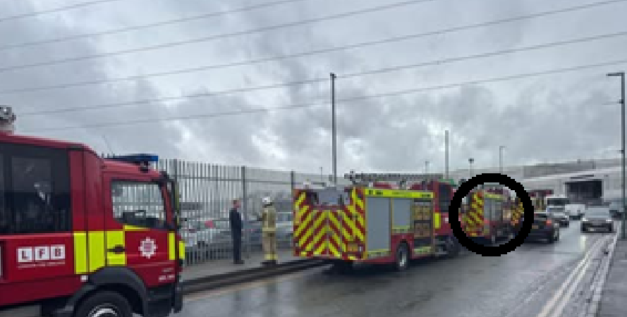 CroydonRockets's tweet photo. Location of stabbing is very close to where the gangsters tried to set fire to us back in 2018 shortly before we went to Croydon Police. 

I have circled the location of the gas burner attack - the police didn't investigate - they started stalking.

#Arson #PoliceCorruption https://t.co/IVSUxT4EU8