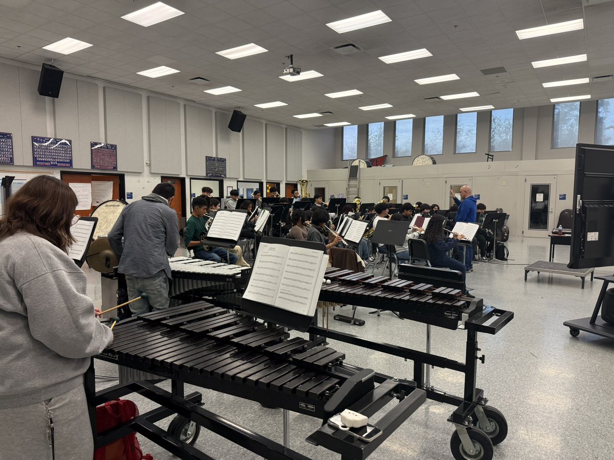 Karen Lucario (@ap_k_lu) on Twitter photo Welcome Back Falcon Band! 🎶🎼 <a href="/aldinefinearts/">Aldine ISD Performing Arts</a> <a href="/DavisHS_AISD/">General Benjamin O. Davis, Jr. Senior High School</a> Welcome Back Falcon Band! 🎶🎼 <a href="/aldinefinearts/">Aldine ISD Performing Arts</a> <a href="/DavisHS_AISD/">General Benjamin O. Davis, Jr. Senior High School</a>