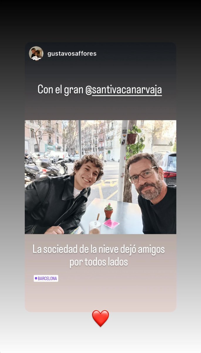✧･ﾟ📷: Santi en sus historias de Instagram!