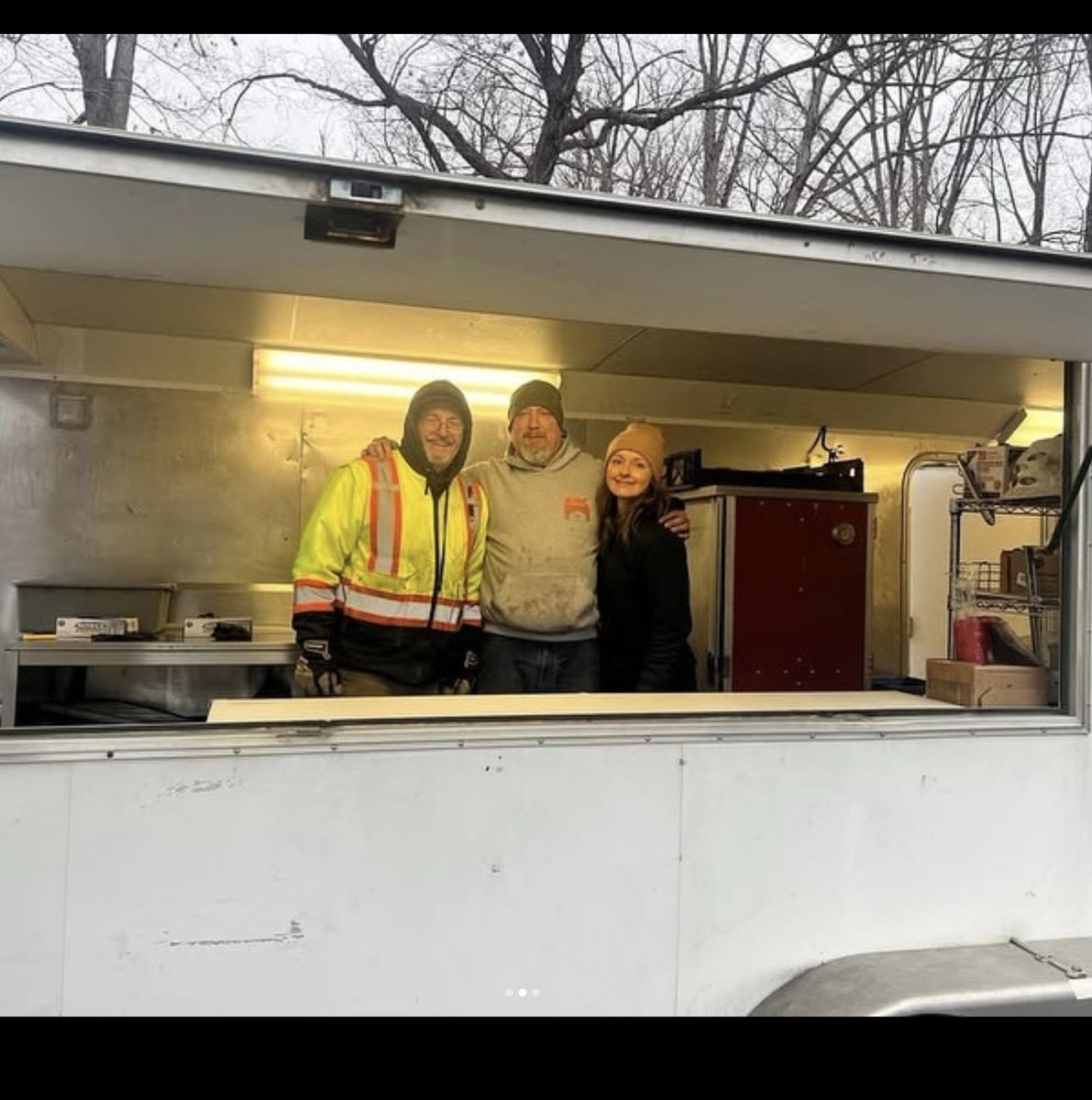 BelfastValley's tweet photo. A special shout out to the Feezer team for cooking everyday this week for project site Holiday Parties. Delicious food thank you so much guys. We are satisfied and grateful. https://t.co/iunrVQAeYG