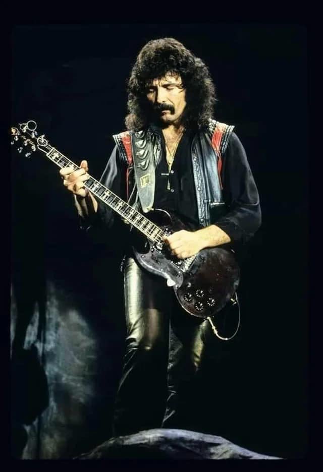 Lady evil, evil in my mind 🎸