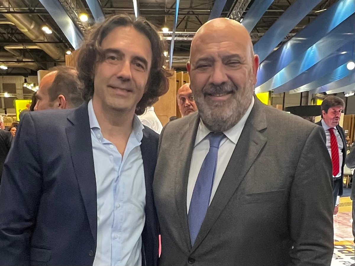 ecodemallorca's tweet photo. Jaime Martínez se compromete a realizar inversiones para mejorar la Playa de Palma https://t.co/d40o6JrPNg a través de @ecodemallorca 

@ajuntpalma @palmabeach_ https://t.co/xkZSHK12Xw