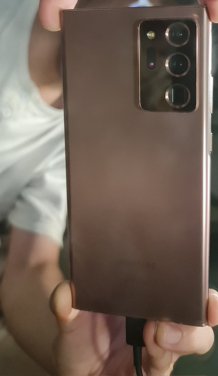 OHHH 😭 THE GOOD OLD DAYS

Im still here btw with the legend