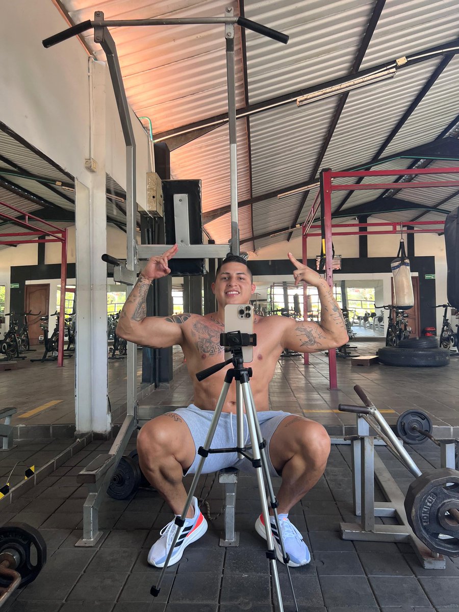 Enfócate en ti ; cuando no tienes nada nadie te busca