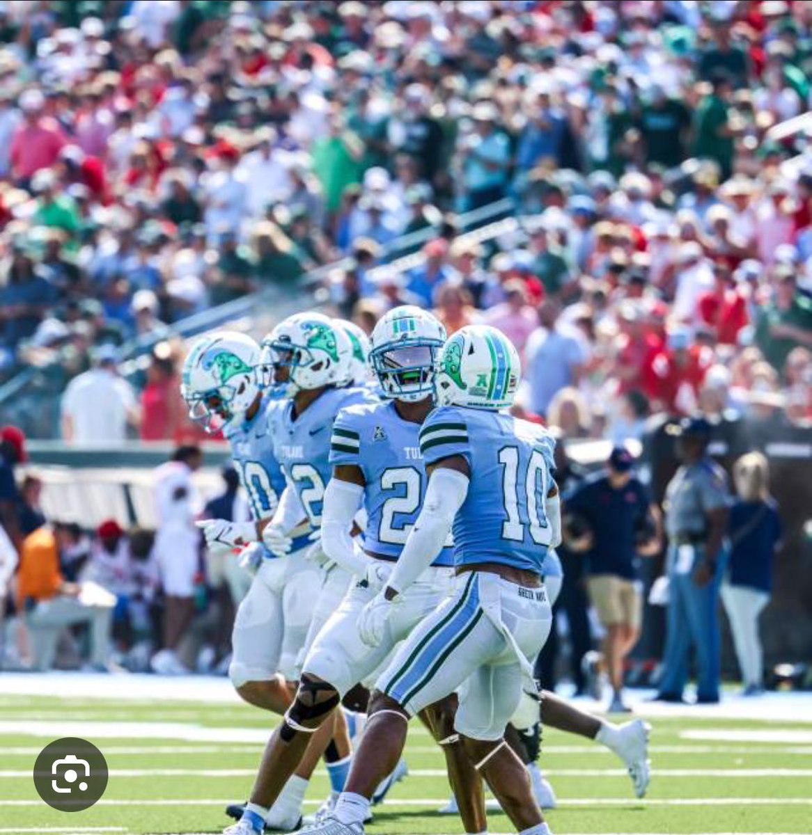 Blessed To Receive A Offer From Tulane University 🙏🏾 <a href="/GreenWaveFB/">Tulane Football</a> <a href="/EvanMckissack/">Evan Mckissack</a> <a href="/DeMario_Pippen/">Led By God</a>