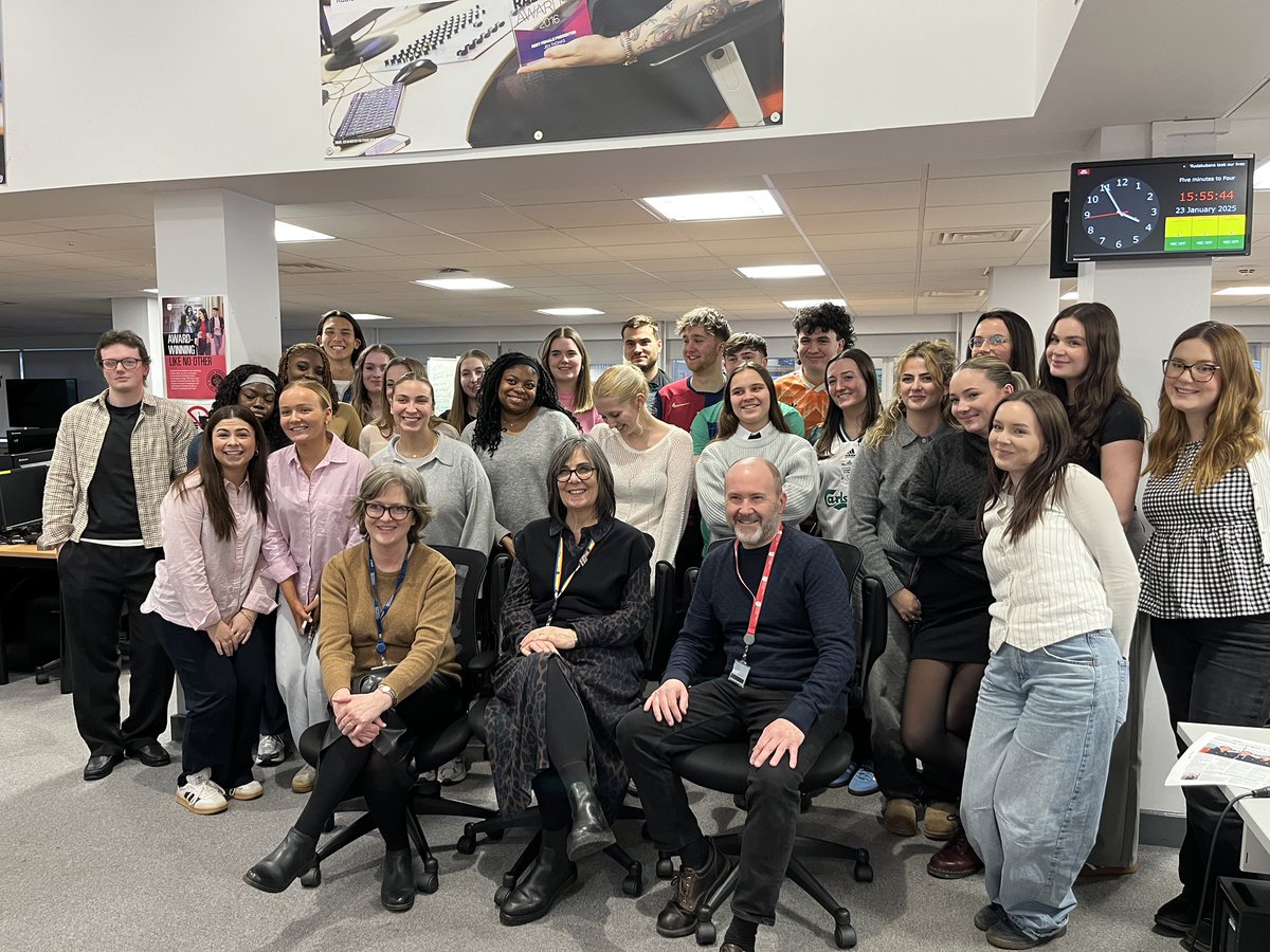 Great to help out on a news day over the road at <a href="/NottmTrentUni/">Nottingham Trent University</a> Centre for Broadcasting and Journalism today as part of the <a href="/Notts_TV/">Notts TV</a> partnership. Some great stories and creativity on show from third years today.