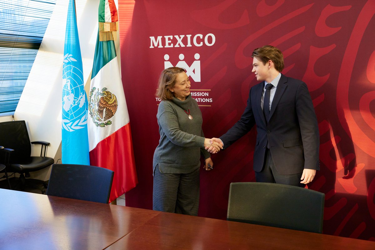 MichalTuczapski's tweet photo. I had the honor of meeting with @ABuenrostroMass, Mexico’s Deputy Permanent Representative to the UN, and @MexOnu to discuss the importance of addressing youth mental health on a global scale. We explored innovative ways to ensure that young people are supported and empowered to thrive, even in the most challenging circumstances.

Youth mental health must remain a key priority in international policy discussions, as it directly impacts the future of our societies. I look forward to collaborating with Mexico and other stakeholders to advance meaningful solutions.