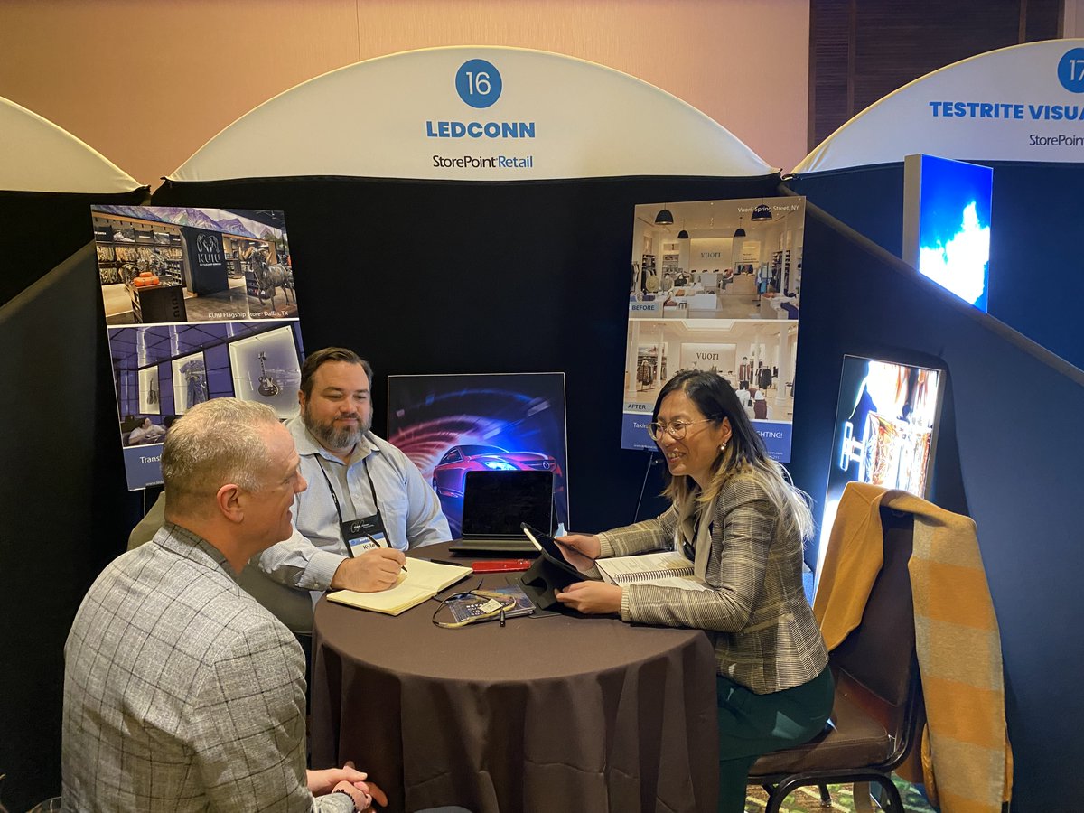 LEDCONN's tweet image. Thank you for all those who had a chance to meet with Kyle and Hanna from LEDCONN at Storepoint Retail! Can&apos;t wait to continue the great conversations and how LEDCONN can help you in your next lighting project! #storepointretail #LEDCONN #ledlightingsolutions