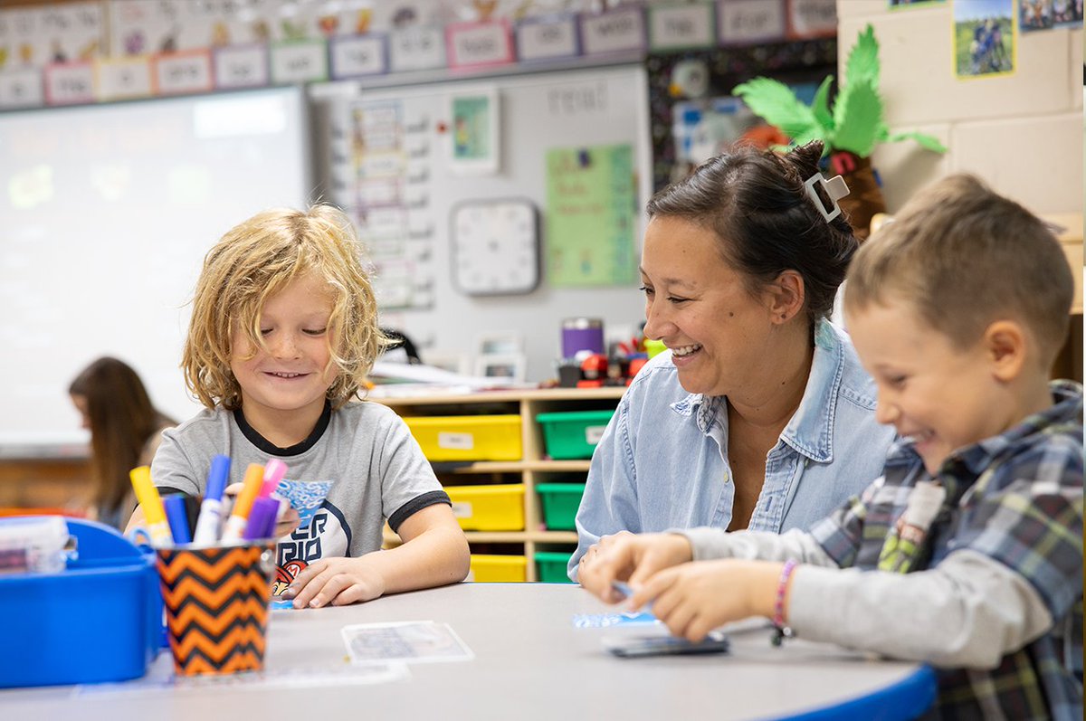 From January 20-24, Minnetonka Schools is celebrating Paraprofessional Appreciation Week! 💙⚓️ Join us in thanking our dedicated and caring paras for their work to create positive learning experiences for students. Paras, we appreciate you!