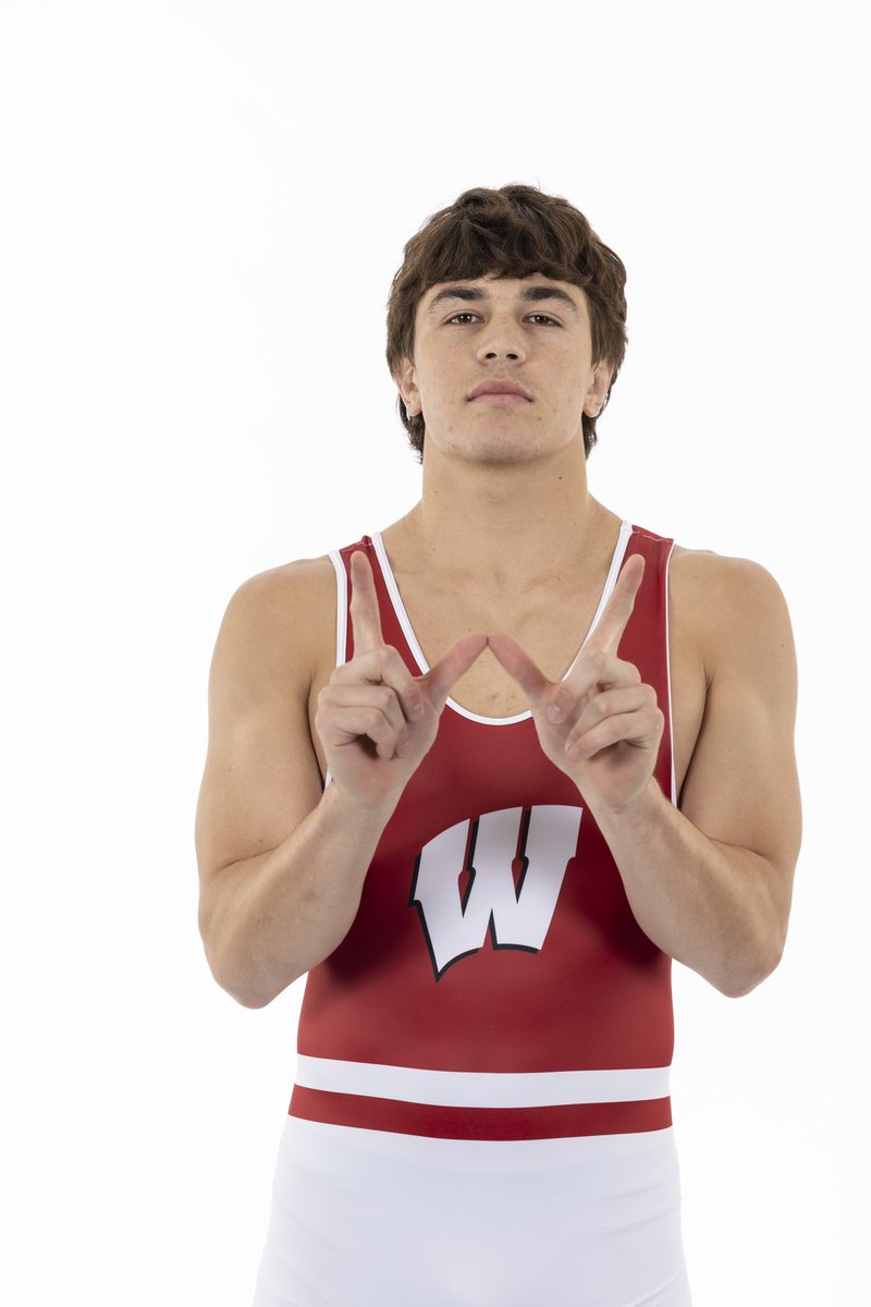 The first set of NCAA Coaches Rankings are fresh off the press! 

125 - #16 Nicolar Rivera 
133 - #23 Zan Fugitt
174 - #30 Luke Condon

#OnWisconsin