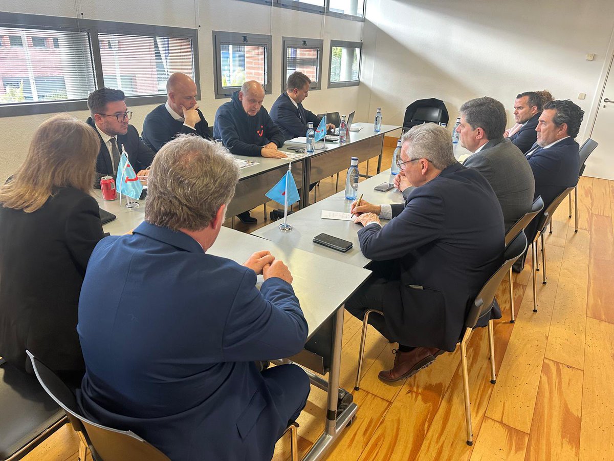 👉🏼El conseller i el director general de Turisme es reuneixen amb l’executiva de TUI per reforçar la col·laboració i consolidar les Illes Balears com a destinació líder en turisme sostenible i de qualitat.