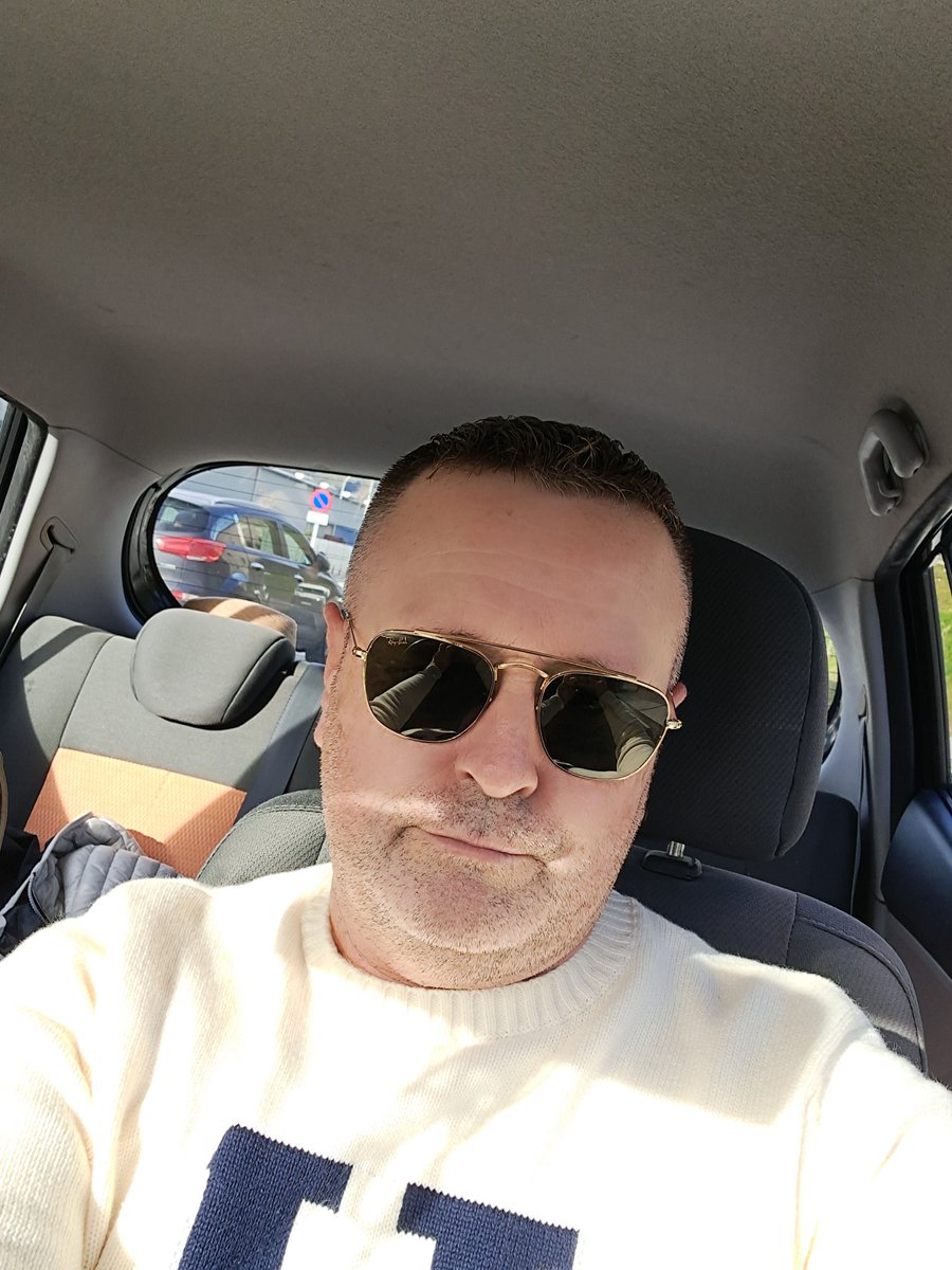 Cohetes 🚀 🚀 🚀  naranja 🍊