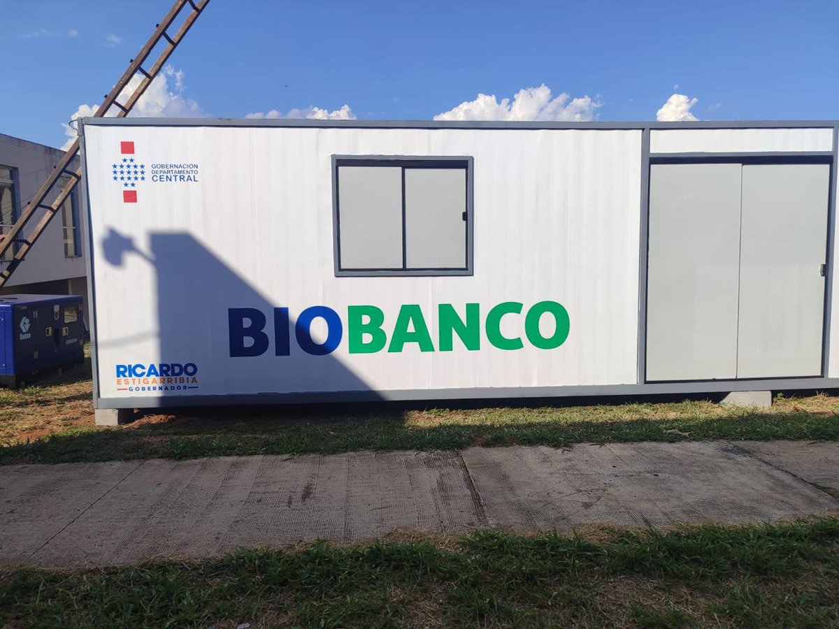Cinthia (@cinthiavgauna) on Twitter photo Un sueño hecho realidad!Pronto a inaugurar el 1erBIOBANCO del país en <a href="/Incanpy/">INCAN</a> . Gracias a la Gobernacion de Central por donar contenedores equipados para instalar el Biobanco,tb a los directores del hospital por el apoyo permanente a la Investigación. <a href="/lucila_donna/">Dra Maria Lucila Gonzalez Donna</a> <a href="/malucabanas/">Ma.Luisa Cabanas</a> Un sueño hecho realidad!Pronto a inaugurar el 1erBIOBANCO del país en <a href="/Incanpy/">INCAN</a> . Gracias a la Gobernacion de Central por donar contenedores equipados para instalar el Biobanco,tb a los directores del hospital por el apoyo permanente a la Investigación. <a href="/lucila_donna/">Dra Maria Lucila Gonzalez Donna</a> <a href="/malucabanas/">Ma.Luisa Cabanas</a>
