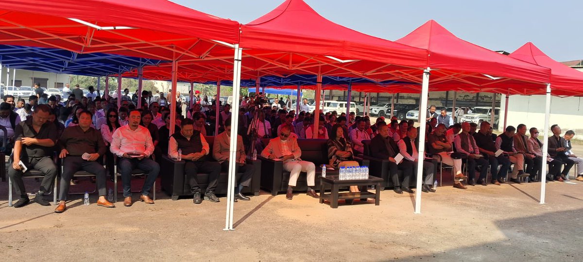 JakhaluHekani's tweet photo. Was the first to quench my thirst from the new public water dispenser at PuranaBazar mkt &amp; then on inaugurate the East Dimapur Town Council Office. Applaud the austerity measures-no presentation,no fancy food. Simple function with puri &amp; sabzi. Congratulations ETDC. https://t.co/XbQPn2BNMQ