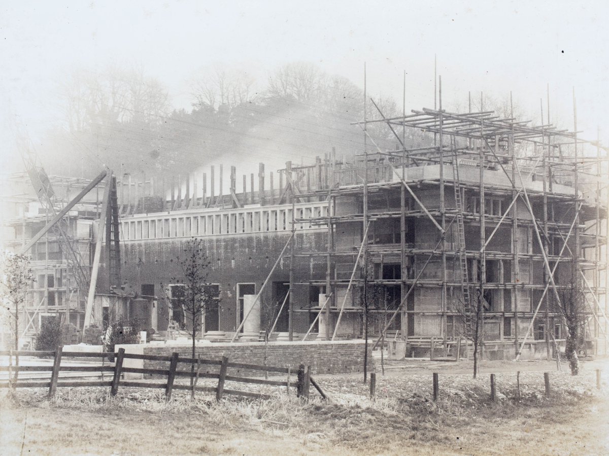 #ThrowbackThursday - Memorial Hall construction in 1924