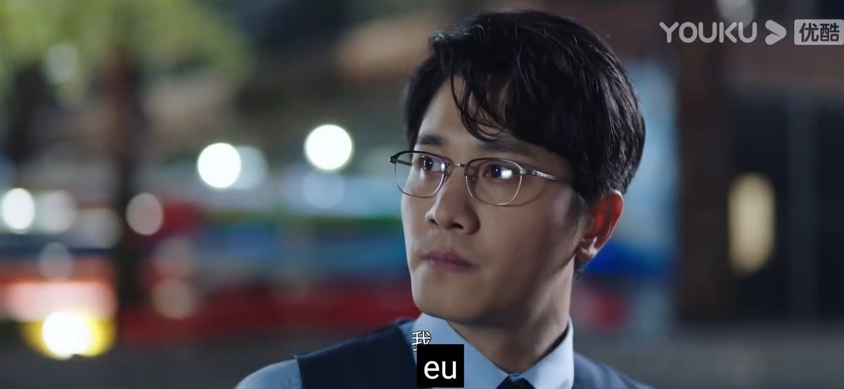 amai_jiejie's tweet photo. "eu gosto se vc por isso estou te fazendo essa proposta ultrajante de virar minha amante + mentindo sobre minha identidade + tramando por trás pra te empurrar pro limite msm sua vida já sendo péssima"
kkkkkkkkk me acabo 😭 pq ele é assim?
#unexpectedfalling https://t.co/jsXCe4KcLY