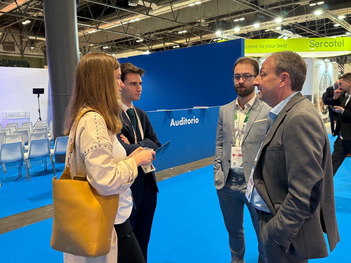 Beditas_'s tweet photo. 🌐 Hoy en @fitur_madrid hemos explorado las tendencias que están marcando el futuro del turismo: inteligencia artificial, realidad aumentada y experiencias personalizadas.

Nuestras soluciones están diseñadas para liderar este cambio y llevar la innovación a alojamientos de todo el mundo 🚀

¿Qué tendencia crees que transformará más la industria? ¡Te leemos! 💬

#Fitur #Turistech #HospitalityTech #SolucionesInteligentes #Turismo #Innovación #Tecnología #TransformaciónDigital