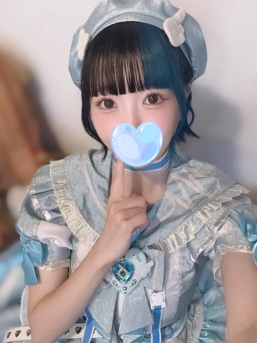 ritsu_yumemita's tweet photo. NANIMONO × 夢限大みゅーたいぷ
『新人類は何者かになる夢を見るか？』
ありがとうございました✨️ 
魔法少女ねるちゃん衣装を着ました✨️

髪の毛、変わったの、……似合う？

#NANIMONO
#ゆめみた https://t.co/nUtRfeMsge