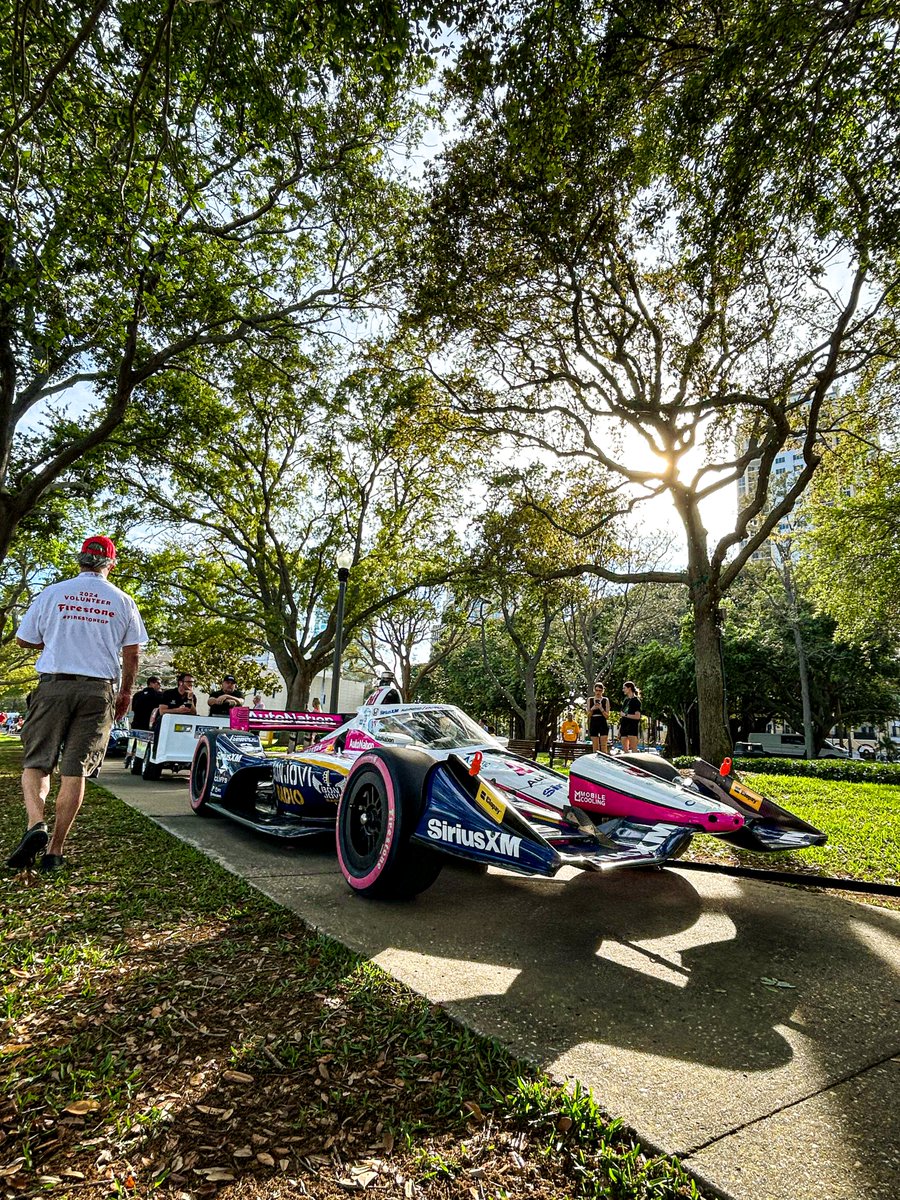 GPSTPETE's tweet photo. We're ready to party 🎉 

@IndyCar Party in the Park returns February 27th! Get an up close look at the cars taking on the streets of St. Pete, followed by the 5K Run on the Firestone Grand Prix of St. Petersburg Track.

More info to come 🗓️ 

#FirestoneGP / #RPFunding https://t.co/AT8HcWpI7V