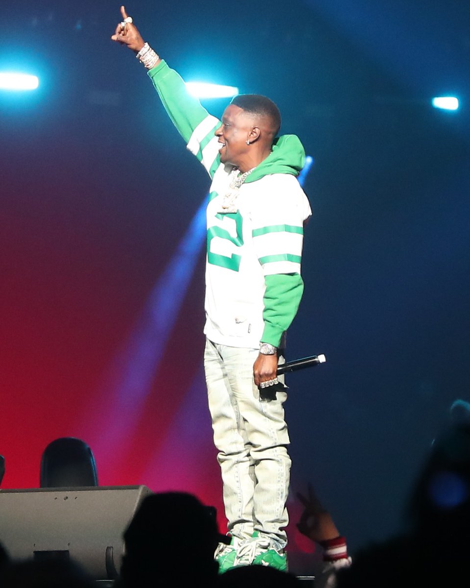 spectrumcenter's tweet photo. Last night was one to remember! 🎉 Huge shoutout to everyone who came out to celebrate with @DaBabyDaBaby & Friends at the Billion Dollar Birthday Bash. 💸 #BillionDollarBirthdayBash #SpectrumCenterCLT https://t.co/MokxuqhKlj