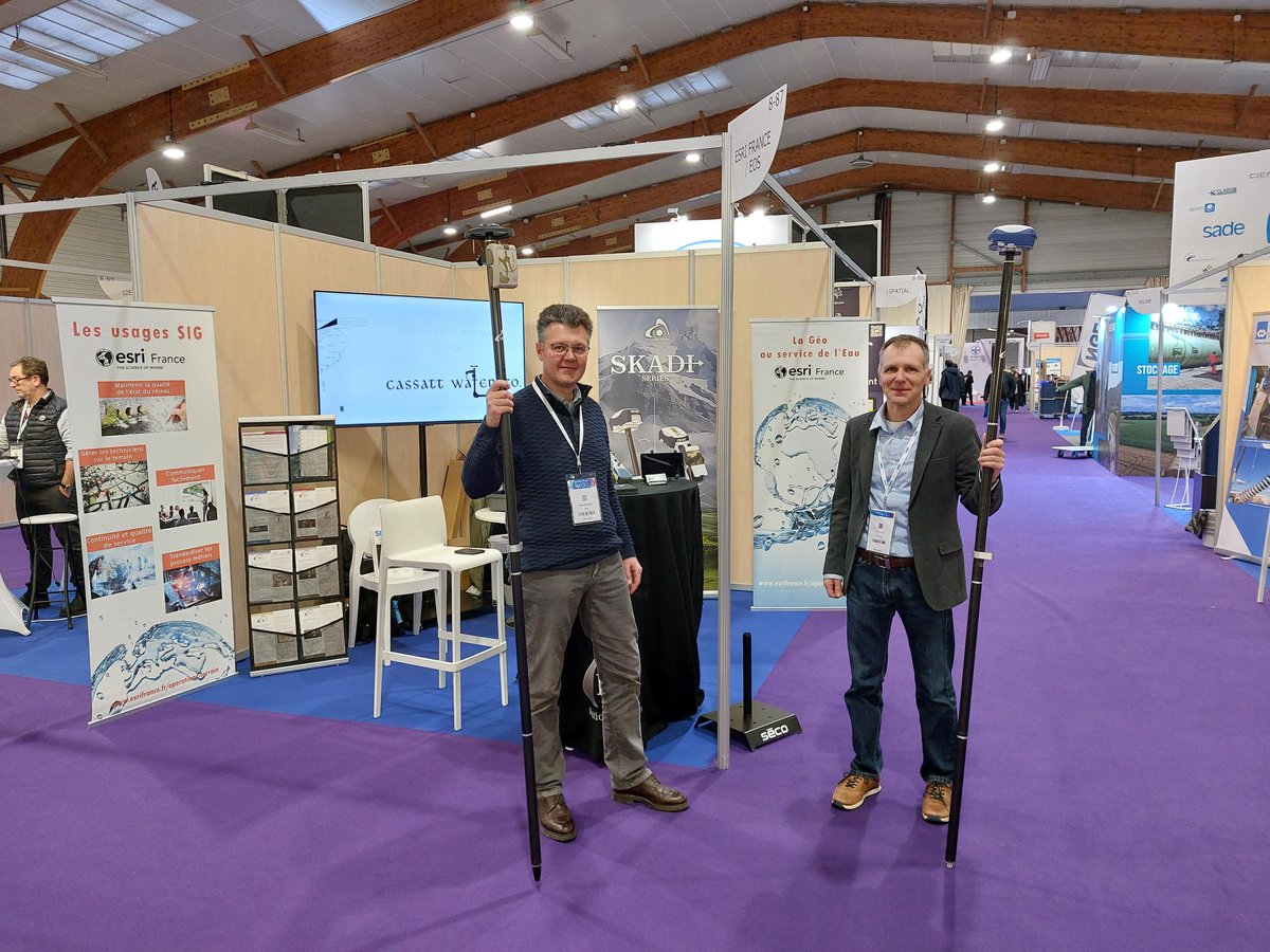 EosGNSS's tweet image. Eos et @Esri_France ont passé un excellent moment au Carrefour des Gestions Locales de l&apos;Eau 2025 ! Merci à tous ceux qui ont visité notre stand pour parler des dernières solutions #GNSS et #SIG. Nous avons adoré découvrir votre travail !

ow.ly/yNNK50ULYjJ #Esri #GPS