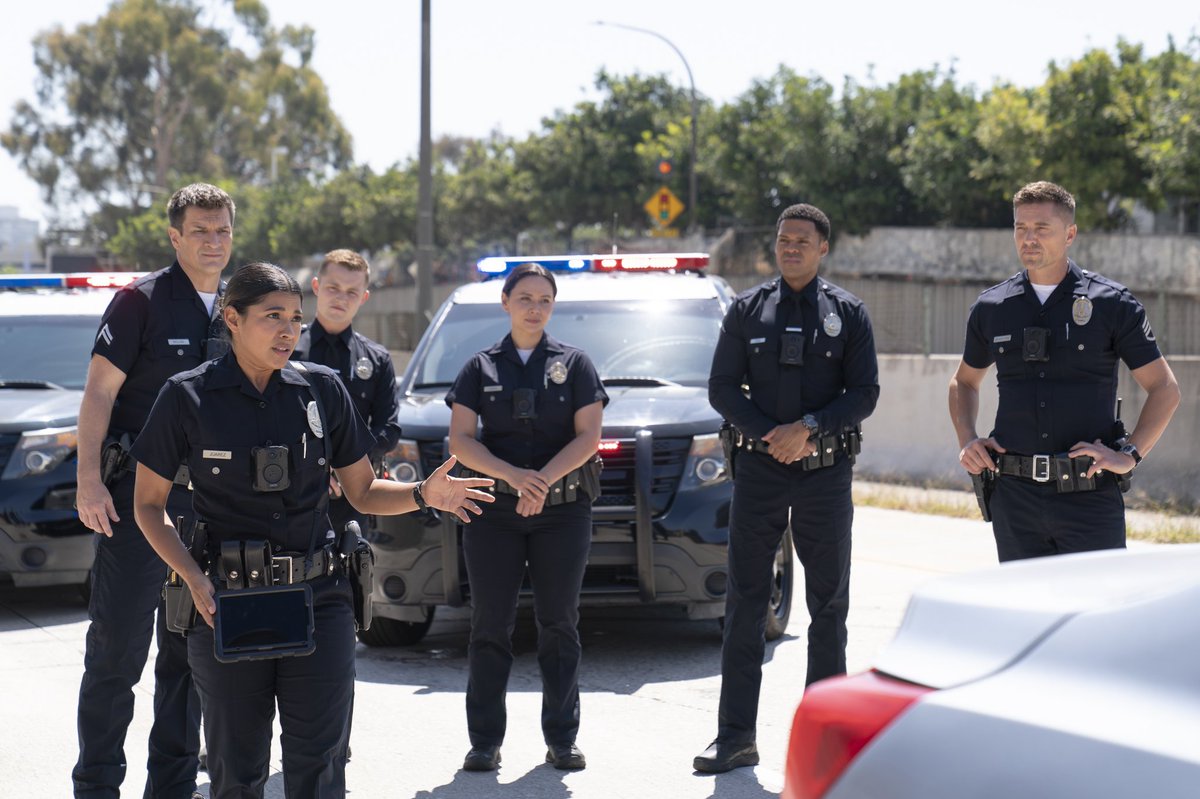 karo8710's tweet photo. #TheRookie 7x04 "Darkness Falling" - airing January 28, 2025 | Promo Pics
#PromoPics
#PromotionalPictures
@therookie
(1/2) https://t.co/uVzmgEnqQK