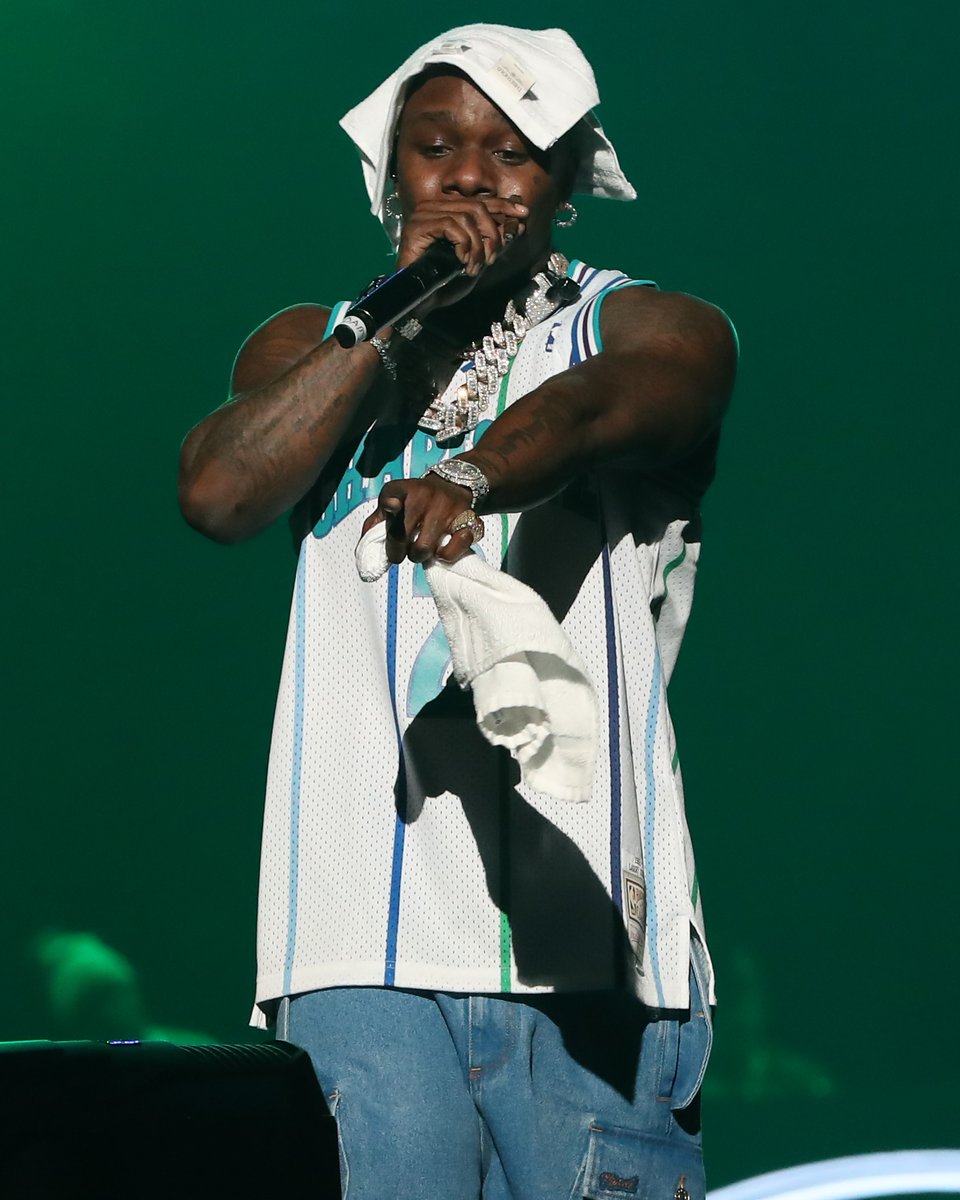 spectrumcenter's tweet photo. Last night was one to remember! 🎉 Huge shoutout to everyone who came out to celebrate with @DaBabyDaBaby & Friends at the Billion Dollar Birthday Bash. 💸 #BillionDollarBirthdayBash #SpectrumCenterCLT https://t.co/MokxuqhKlj