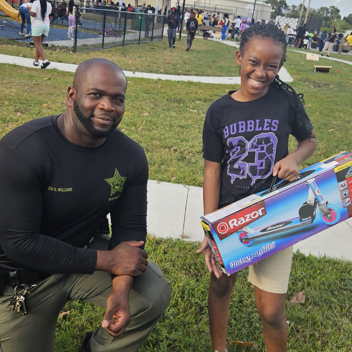 PBCountySheriff's tweet photo. We’re spreading smiles and wheels! 🛴
During a community event in South Bay, our Community Policing Unit partnered with @LittleSmiles_FL to hand out scooters to kids in the community. Bringing joy to our future leaders is what it’s all about! 💙 #PBSO #LittleSmiles https://t.co/6G5x1NEtON