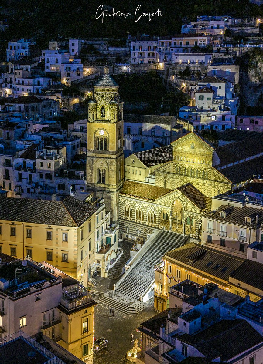 LegnoLinea's tweet image. Amalfi - Costiera Amalfitana (SA) Italy.