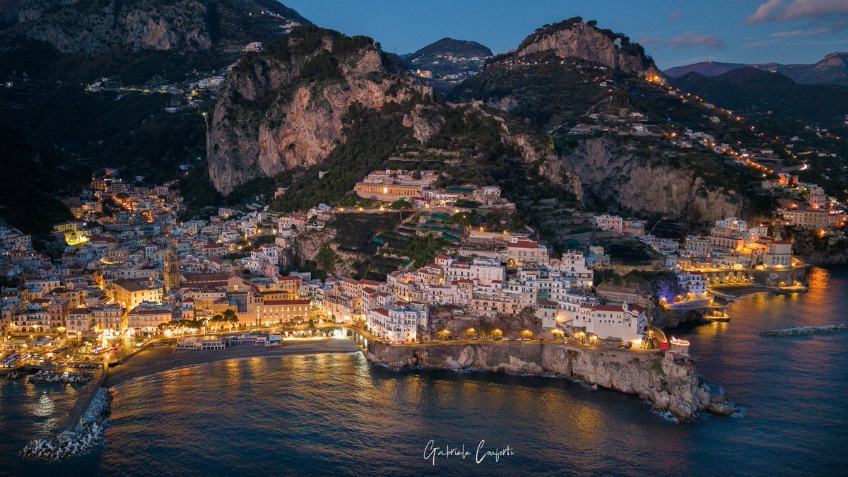 LegnoLinea's tweet image. Amalfi - Costiera Amalfitana (SA) Italy.