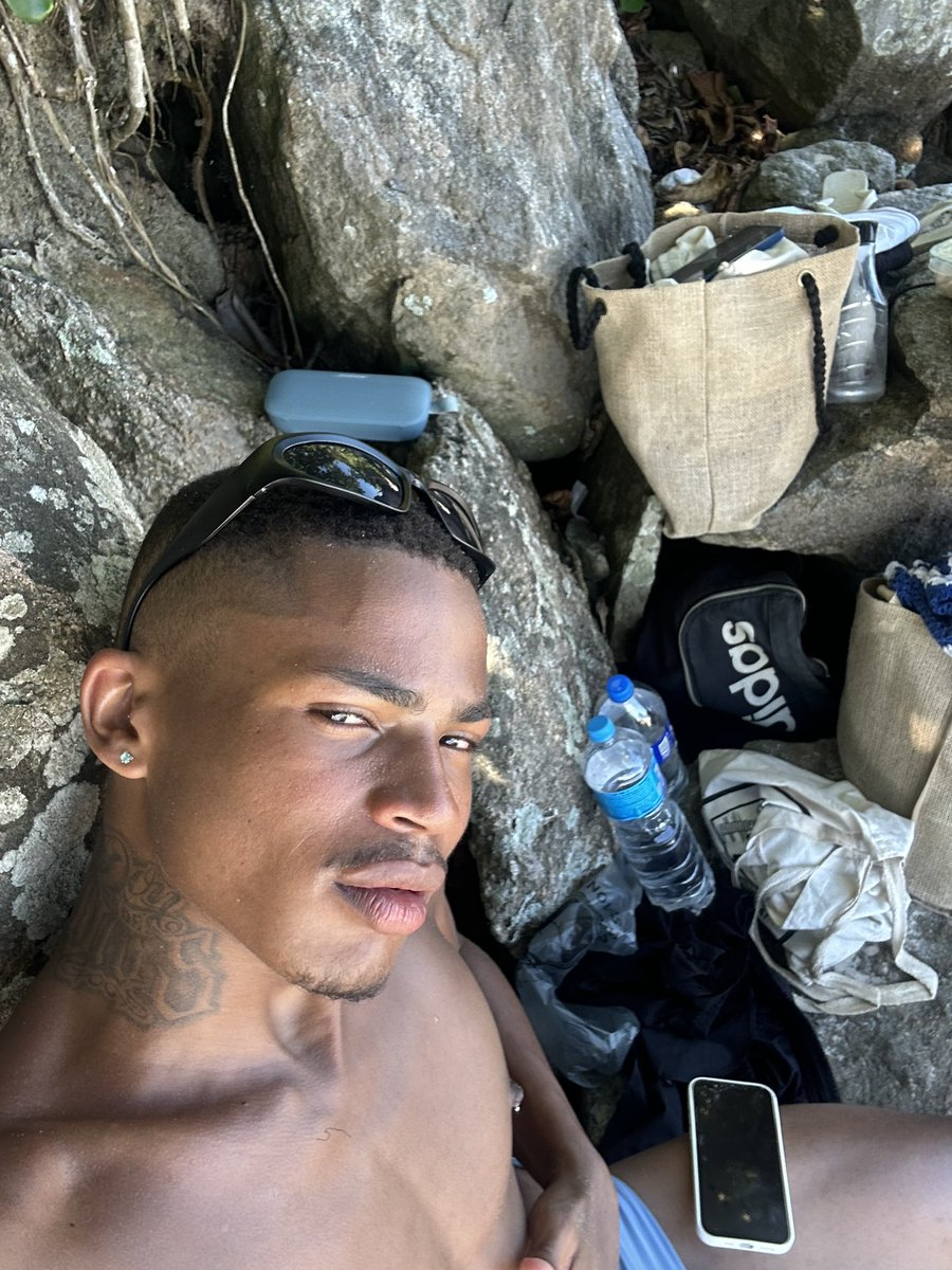 thaylonpreto's tweet photo. …..🌊 https://t.co/CvoO4jWvDJ