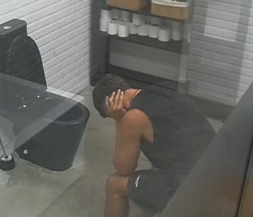 nocontext_7's tweet photo. Que le pasa a mi hombre ? 😩
#GranHermano https://t.co/Vw2LSeINUG